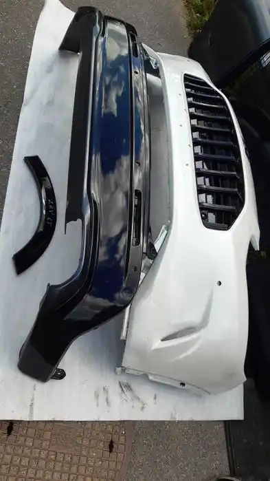 HONDA ZRV ZR-V Sport  Zderzak ładny inne