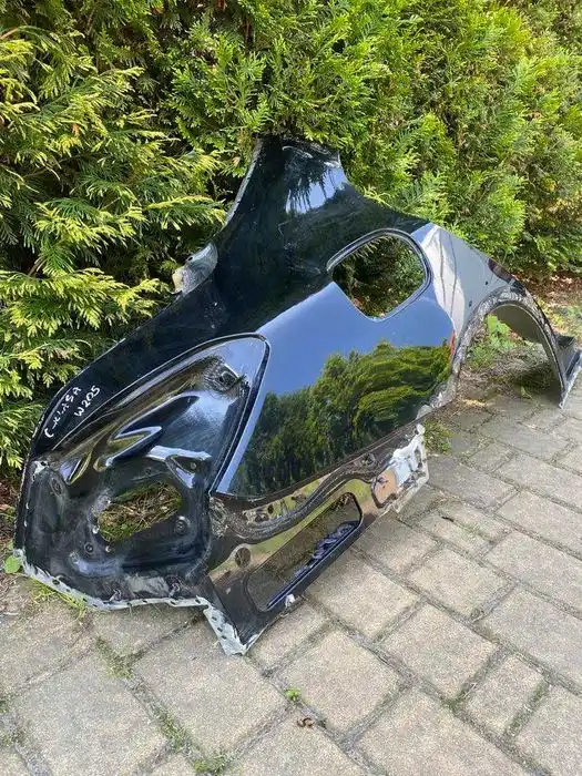 Mercedes C Klasa W205 Botnik Tylny Prawy
