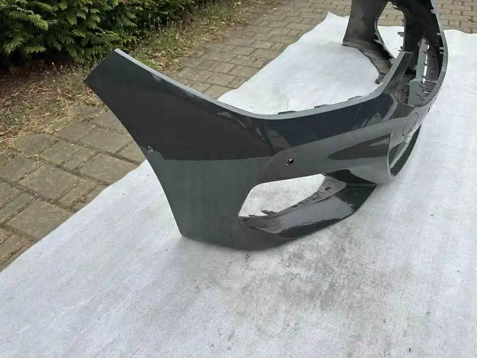 BMW 8 G14 G15 M Pakiet Zderzak Przód Przedni w Kolor