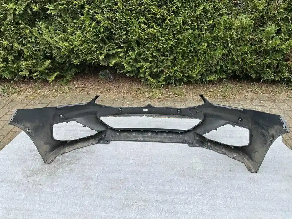 BMW 8 G14 G15 M Pakiet Zderzak Przód Przedni w Kolor