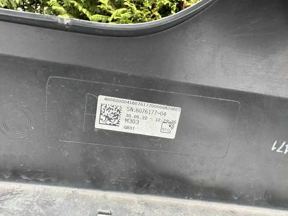 BMW 8 G14 G15 M Pakiet Zderzak Przód Przedni w Kolor