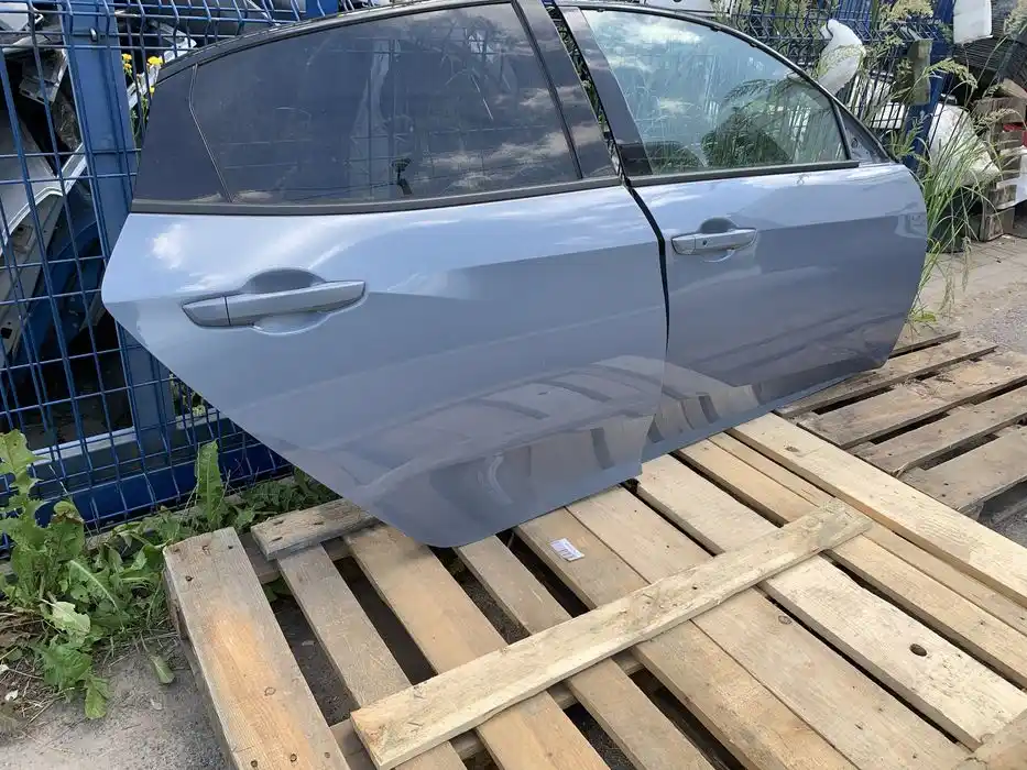 Honda Civic  5d X 2017 - drzwi prawe tył  nh877p