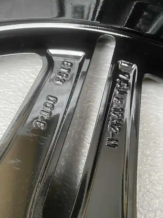 Mercedes GLA W247 Pojedyńcza Felga 19