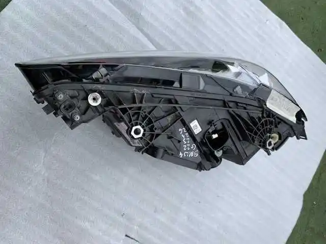 BMW G22 G23 G24 G26 Lampa Przednia Prawa Shadow Line Led
