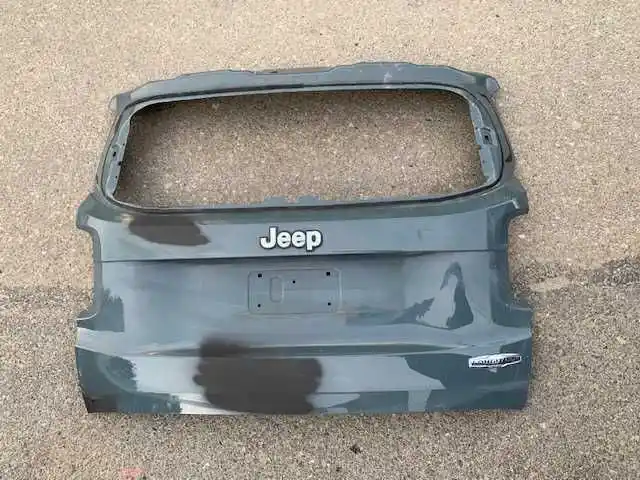 JEEP Renegade    Klapa Tył