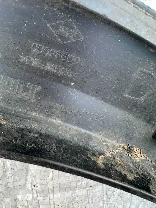 Renault Scenic III X-Mode Listwa Błotnika Prawa Przednia
