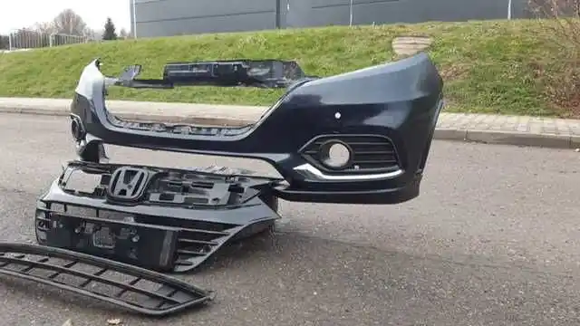 HONDA HRV HR-V II 2015 - zaślepka zderzaka  lewa inne