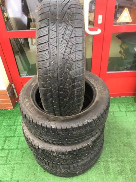 Opony Pirelli Sottozero 225/60/18 Zimowe