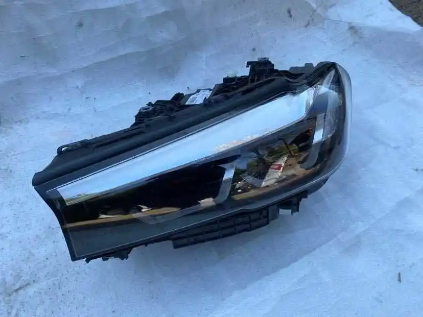 BMW 5 G30 G31 LCI LIFT Lampa Lewa Przednia LED