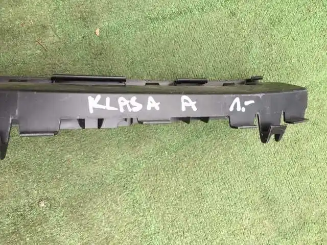 Mercedes A Klasa w177- Plastik Wspornik Zderzaka