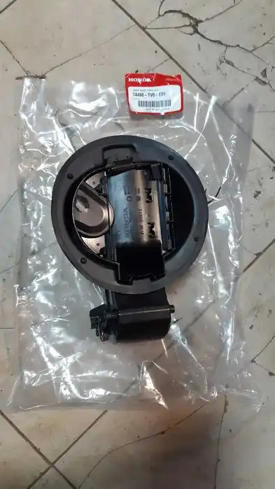 Honda Civic IX Wkładka Wlewu Paliwa OEM
