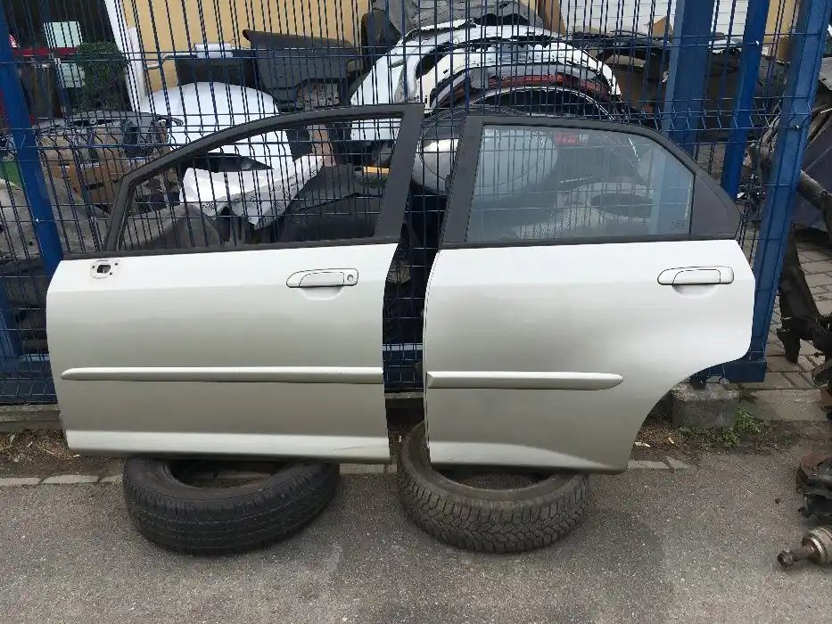 drzwi lewe tylne - Honda City IV 2001 do 2008
