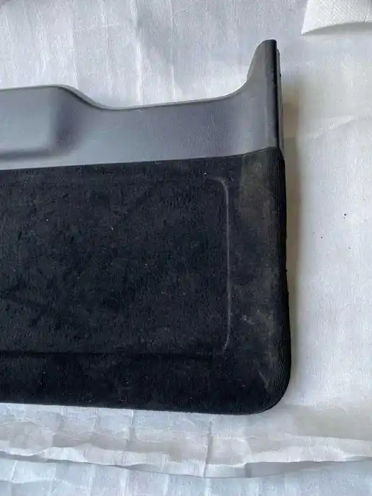 Mercedes G Klasa W463 Tapicerka Boczna Bagażnika