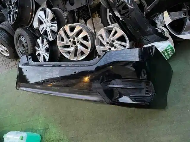 Honda CIVIC X 2017- sedan 4d - Zderzak tył czarny