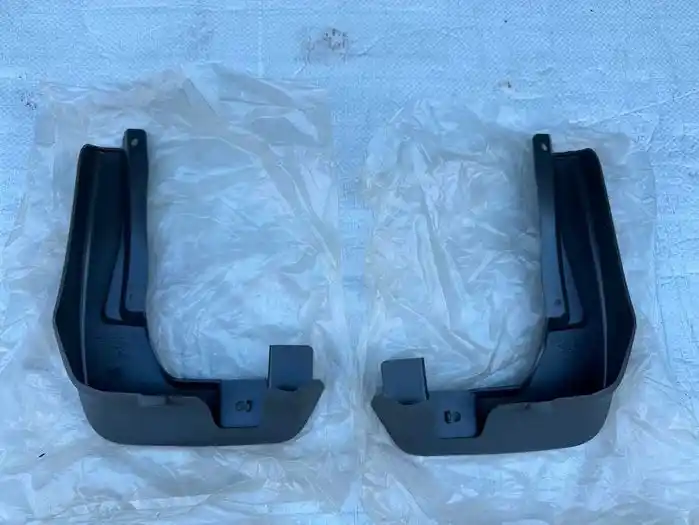 Honda Civic IX 2012- Komplet Chlapaczy Nowe OEM