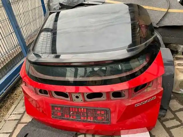 Honda Civic UFO R81 Klapa Tył