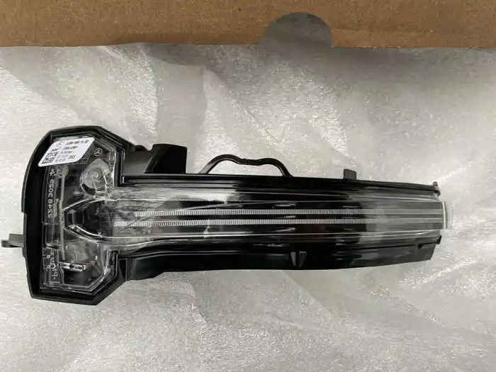 Mercedes A Klasa W177 Kierunkowskaz Lusterka Lewego