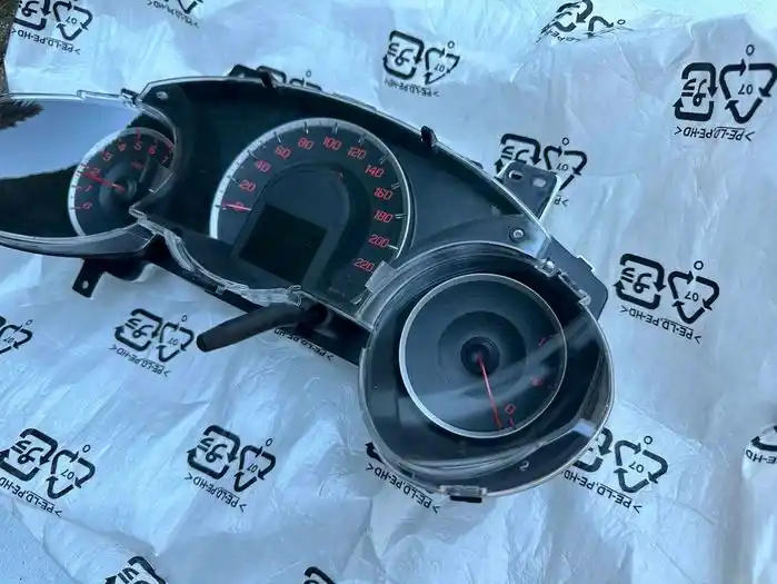 Honda Jazz III Licznik Zegary