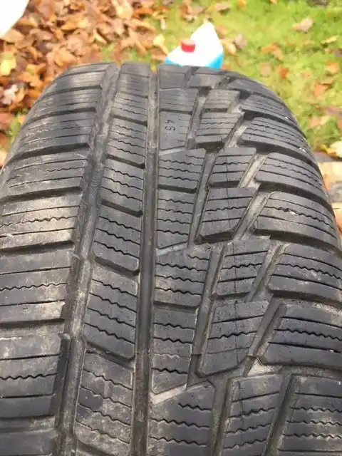 Opona Zimowa Nokian WR 88T XL 185/60/15
