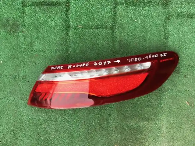 Mercedes E Klasa Coupe W238 Lampa Prawa Tył