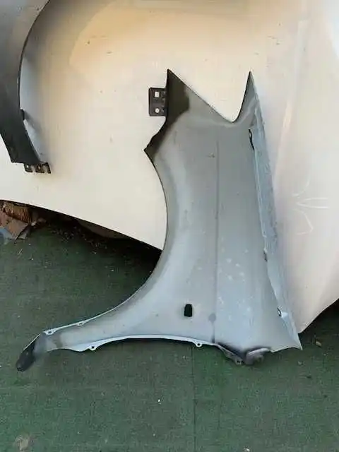 HYUNDAI GETZ Błotnik Prawy
