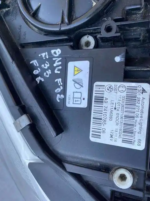 BMW 4 F32 F33 Lampa Przednia Lewa BI-XENON