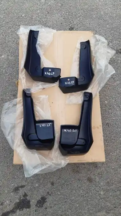 Honda Civic X 4D Sedan Chlapacze OEM