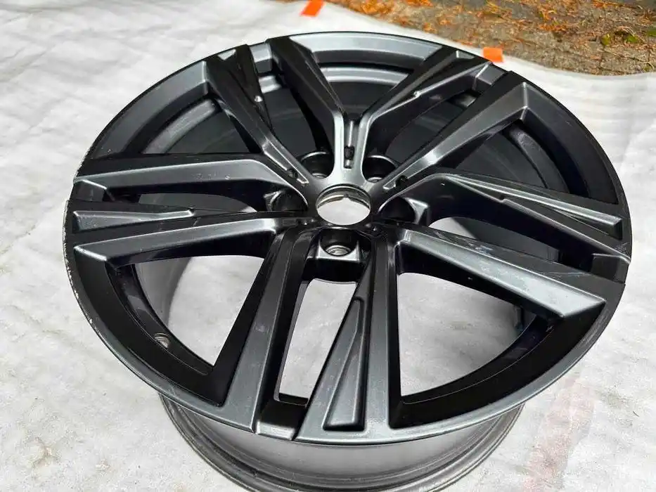 BMW 4 G22 G23 G24 Pojedyncza Felga 18