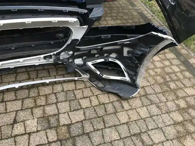 Mercedes C Klasa w205- Zderzak Przód