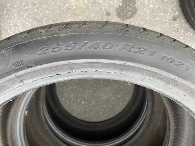 Opony 21 cali Pirelli P Zero 255/40/21  Lato 4x komplet