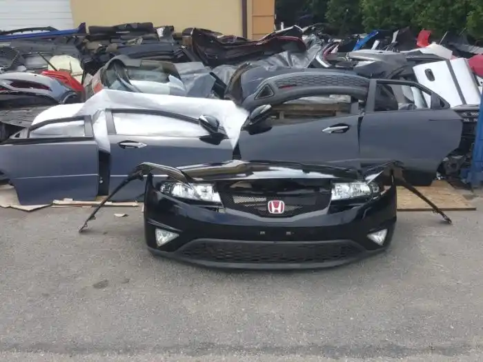 Honda Civic VIII Ufo 2006- Błotnik Kod b92p