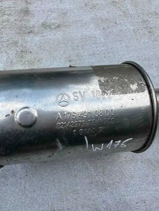 Mercedes A klasa W176 Wydech Przedni