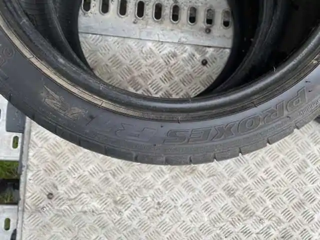 Opony Toyo Proxes r1r 215/45/17