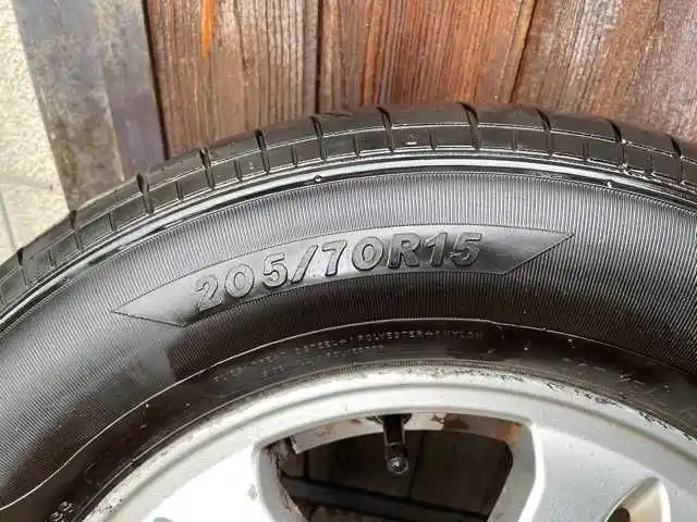Honda CRV CR-V 1/2- Kola 15 Cali 205/70/15