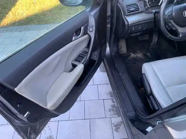 Honda Accord VIII N H 736M Drzwi Prawe Przednie