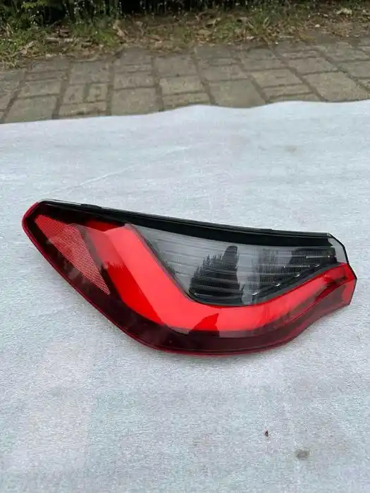 BMW 4 G22 G23 G24 g82 g83 Lampa Tył Tylna Lewa ładna