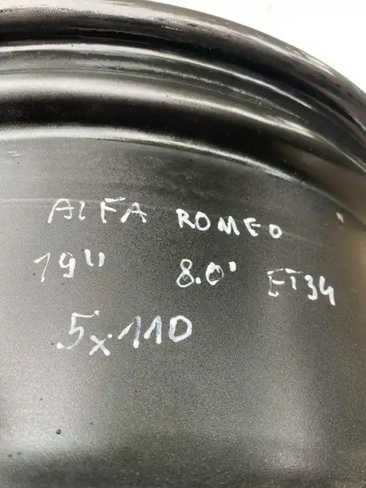 Alfa Romeo Stelvio Pojedyńcza Felga 19