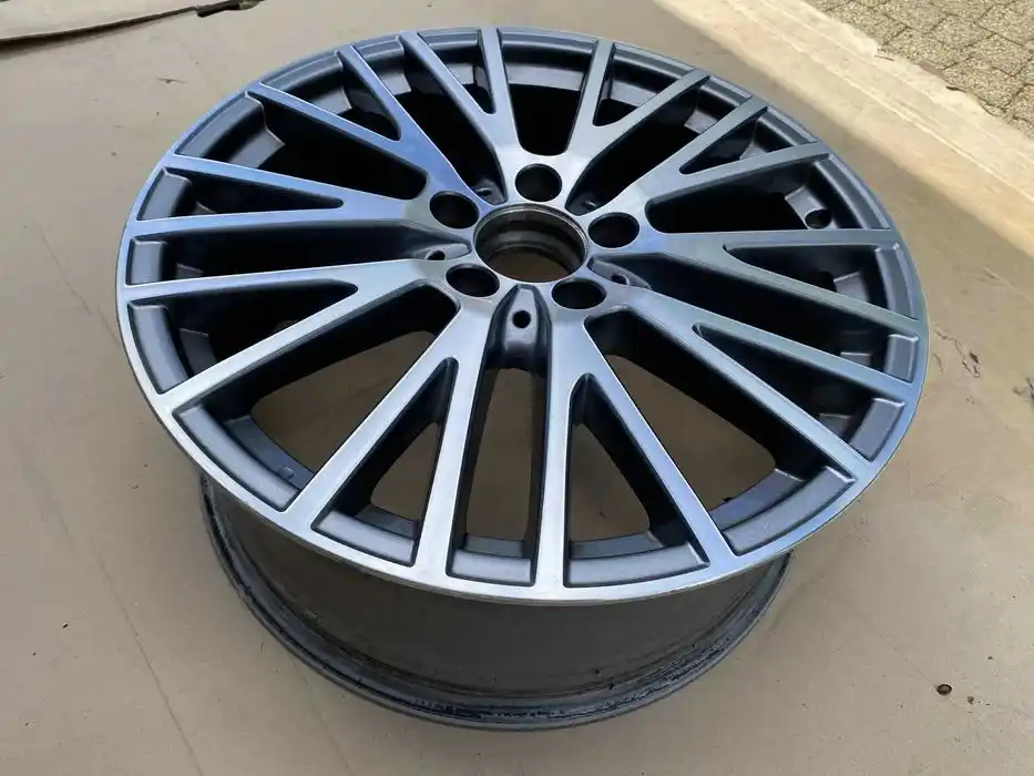 Mercedes A Klasa W177 Pojedyńcza Felga 18