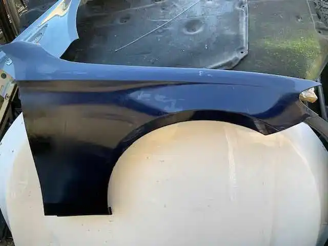 Mercedes E klasa w213 Błotnik   Prawy Alu OEM