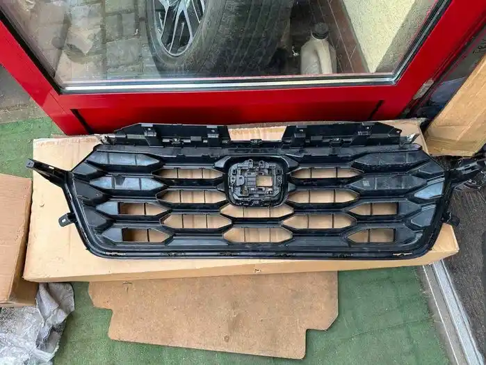 Honda CRV VI 2023- Grill Atrapa