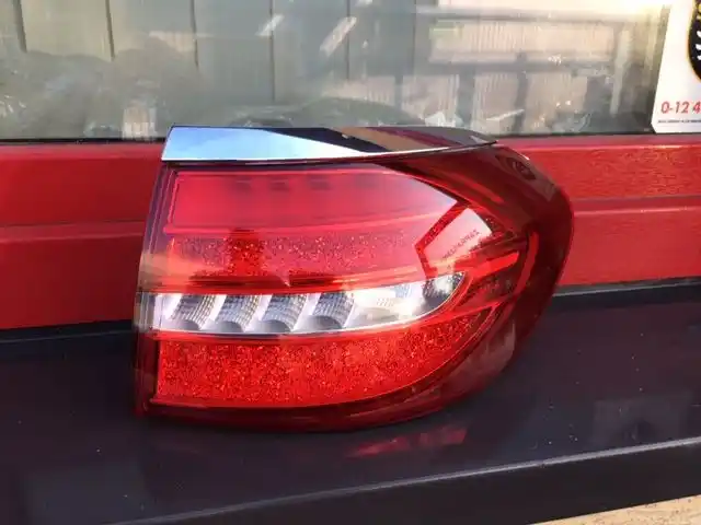 Mercedes E klasa Kombi 2016- Lampa Prawy Tył