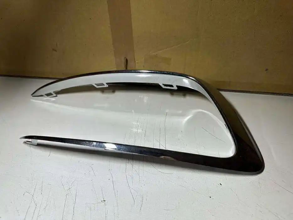 Mercedes Vito Viano W447 lift leway Chrom Listwa Zderzaka Przedniego