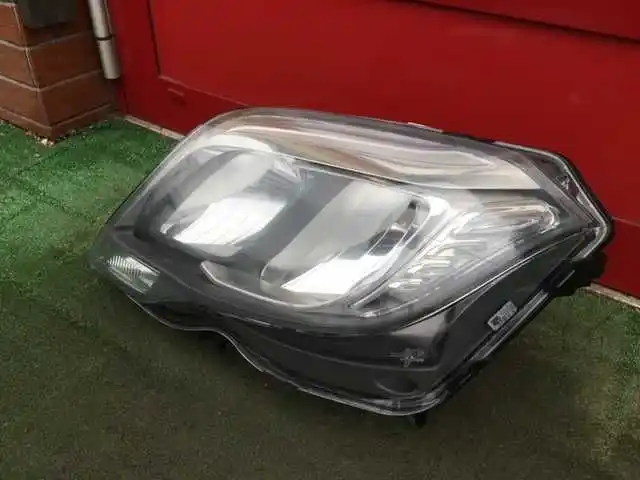 Mercedes GLK   Lampa Lewa Przód