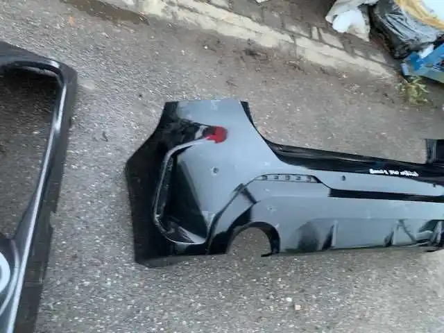 BMW 1 F40 M PAKIET  Zderzak Tył