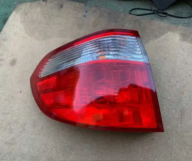 Honda Odyssey III 2005- Lampa Tył Lewa