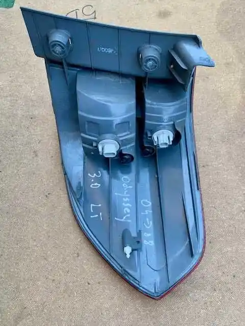 Honda Odyssey III 2005- Lampa Tył Lewa