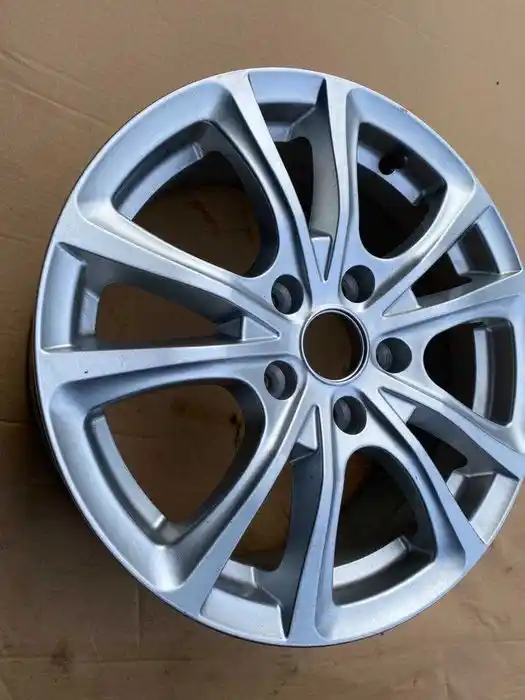 ATT 615 Pojedyncza Felga 16  5x114,3