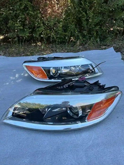 Audi Q7 4L Lampa Przednia Lewa prawa USA