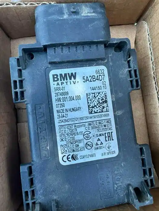 BMW G01 G02 G05 G06 Czujnik Asystent Zmiany Pasa