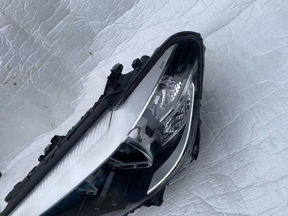 BMW 5 G30 Lampa Przód Przednia Lewa